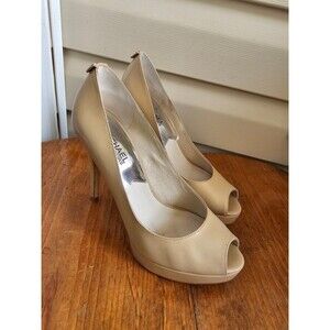 Women's Michael Kors neutral peep toe heels size 7.5